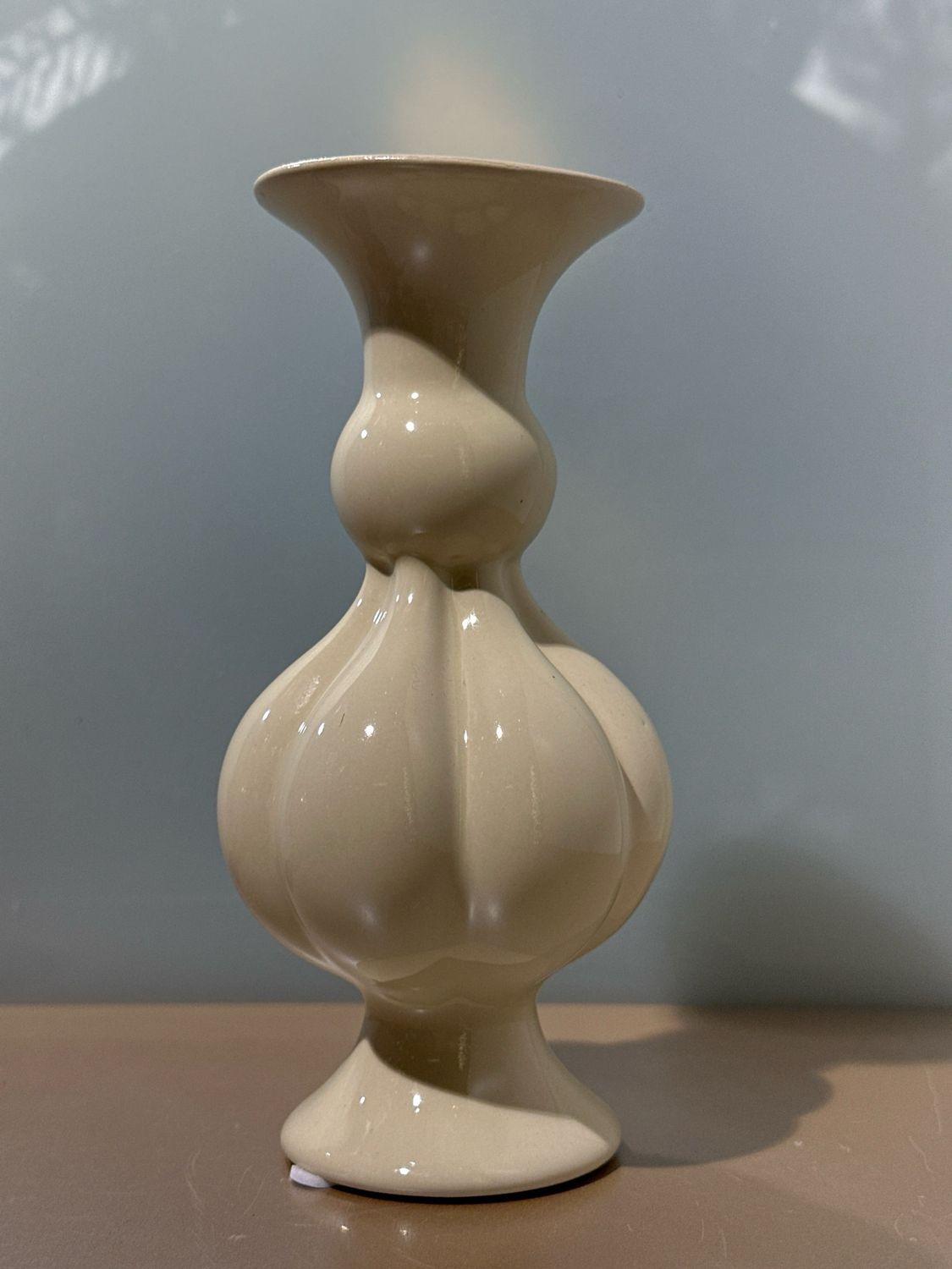 Bol vaasje creme 17cm
