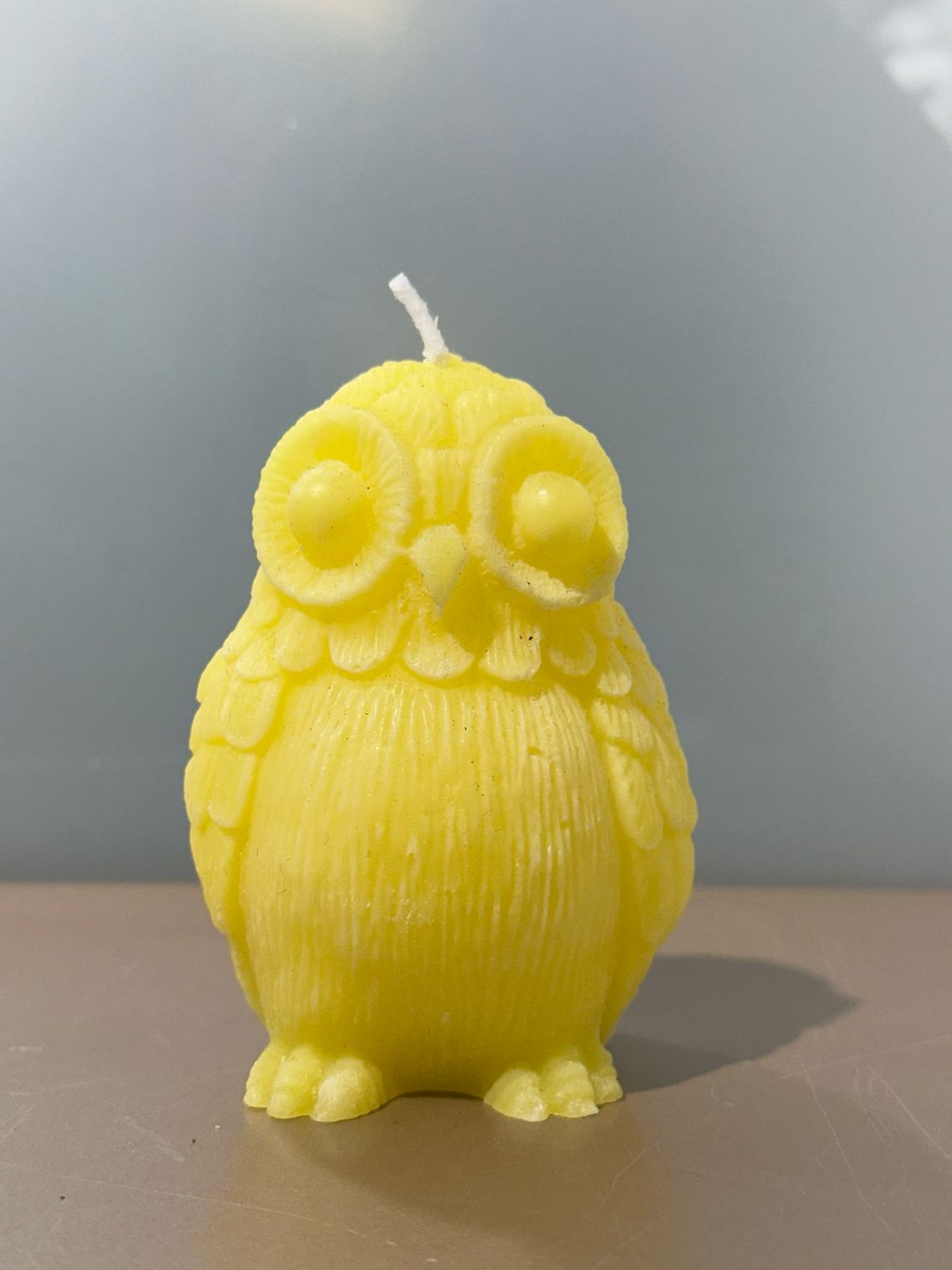 Uil kaars geel 10 cm
