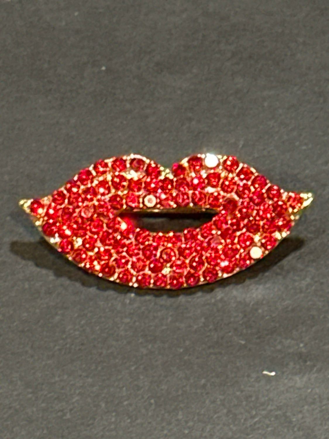 Hot lips
