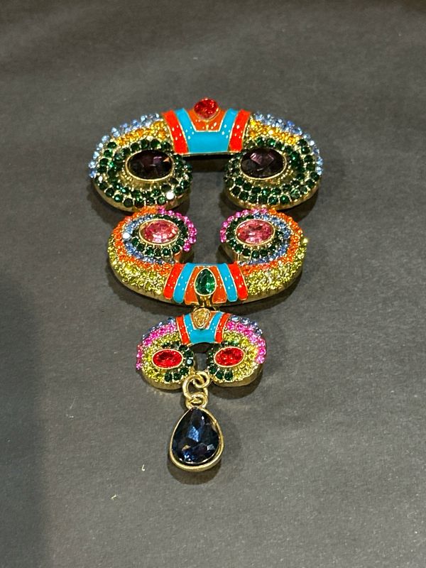 Geluks broche