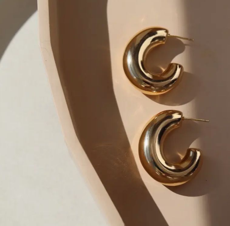 Valerie Hoops
