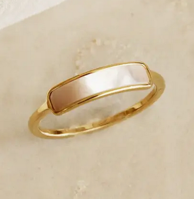 Mother of Pearl Bar Ring - Gold  8