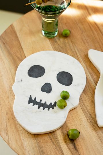 Marble Cheese Board / Skull