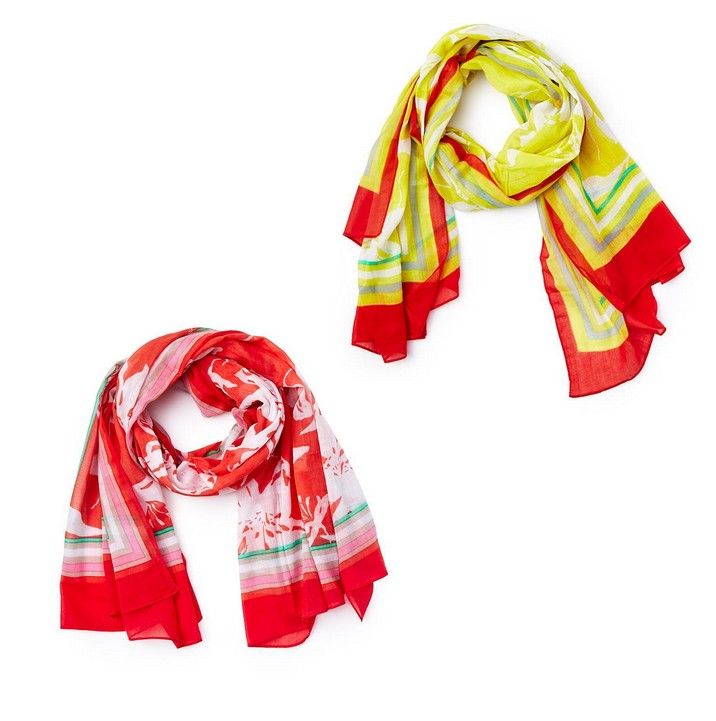 Scarf with Geometric and Floral Design