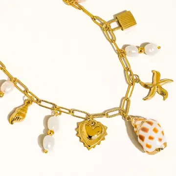 Ophélie Shell &amp; Pearl Charm Necklace (18K Gold)