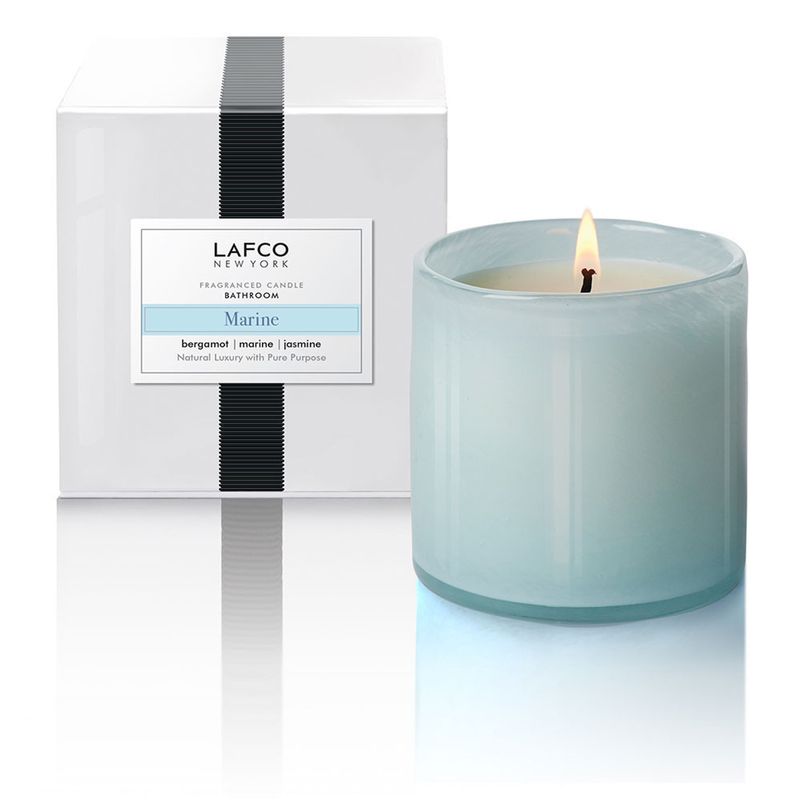 15.5oz Marine Signature Candle Bathroom