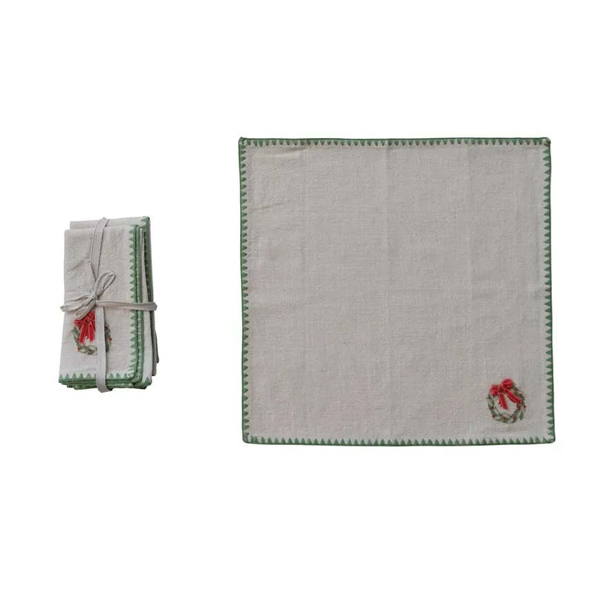 Embroidered Wreath &amp; Appliqued Napkins - Set of 4