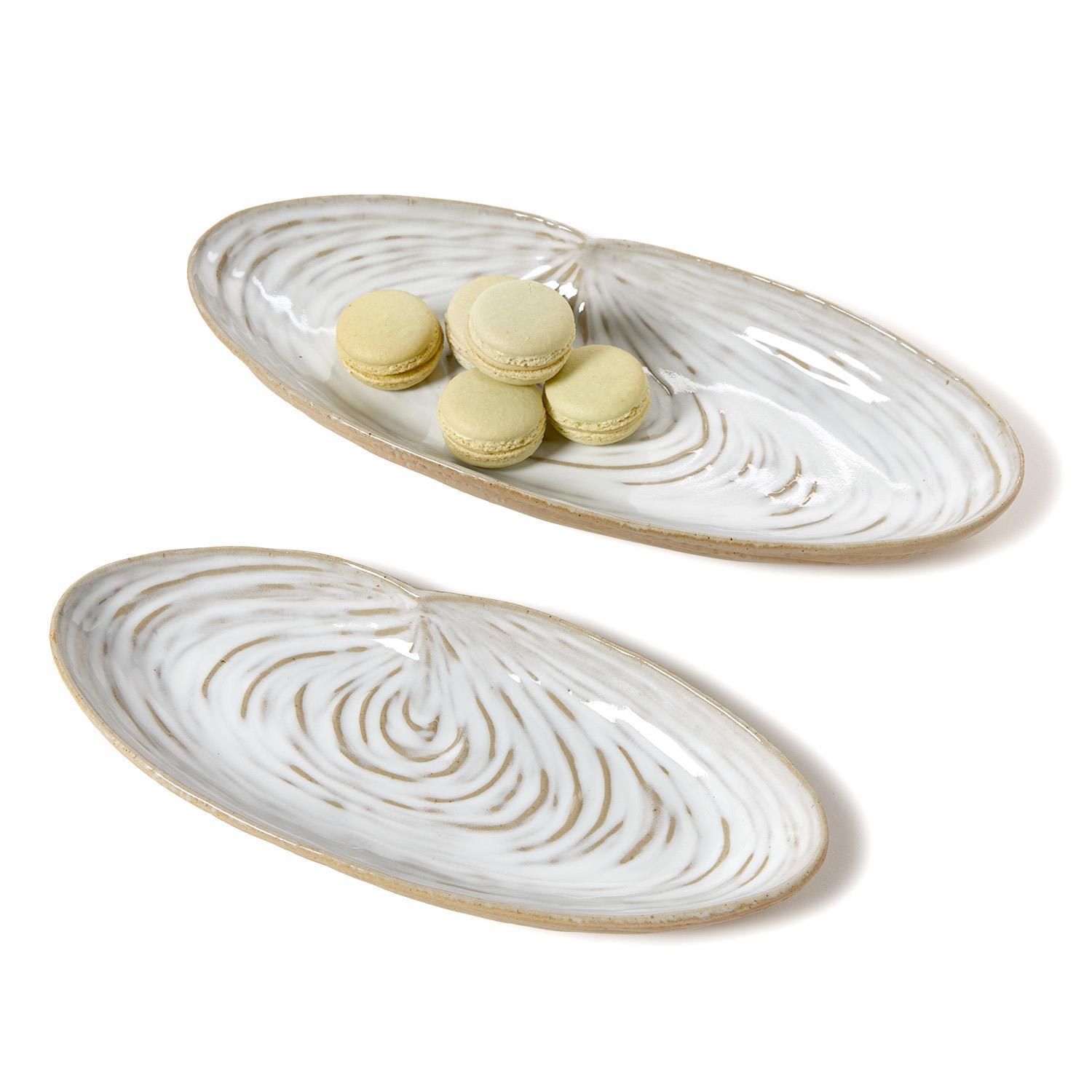 Artisanal Reactive Glaze Shell Tidbit Dish (Lg)