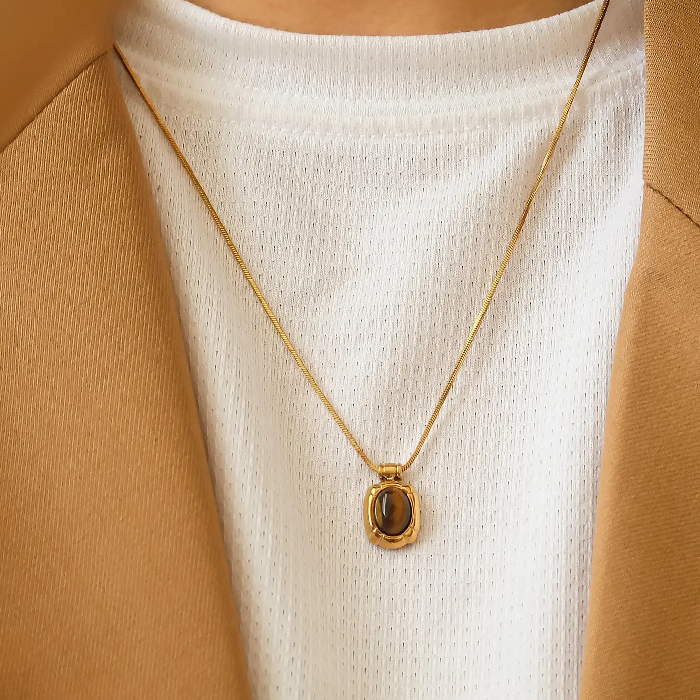 Dax Natural Stone Necklace (18K Gold)