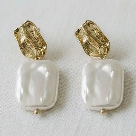 Baroque-Inspired Freshwater Pearl Drop Earrings