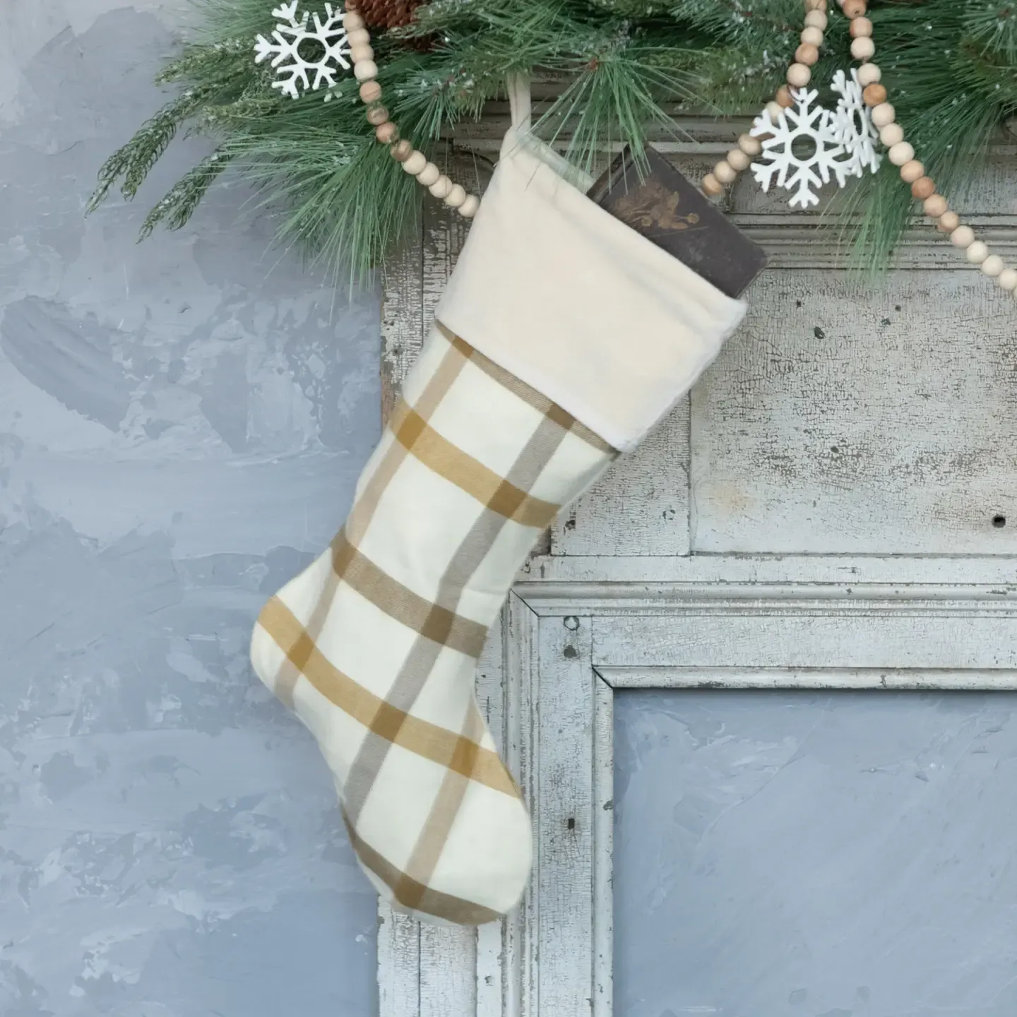 Cream Plaid Stocking