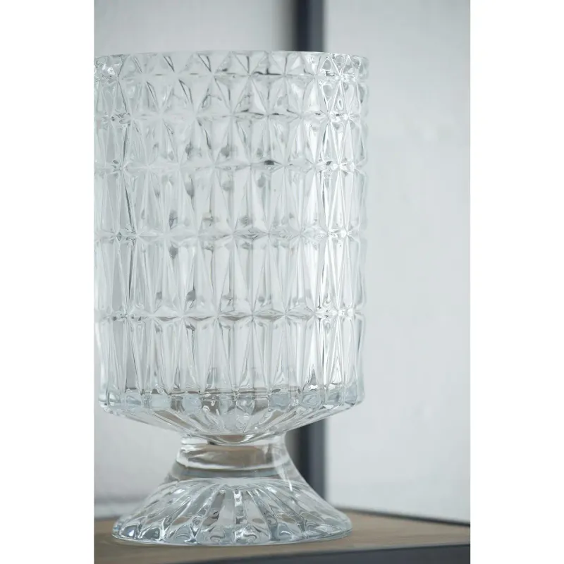 Diamond Radiance Glass Vase