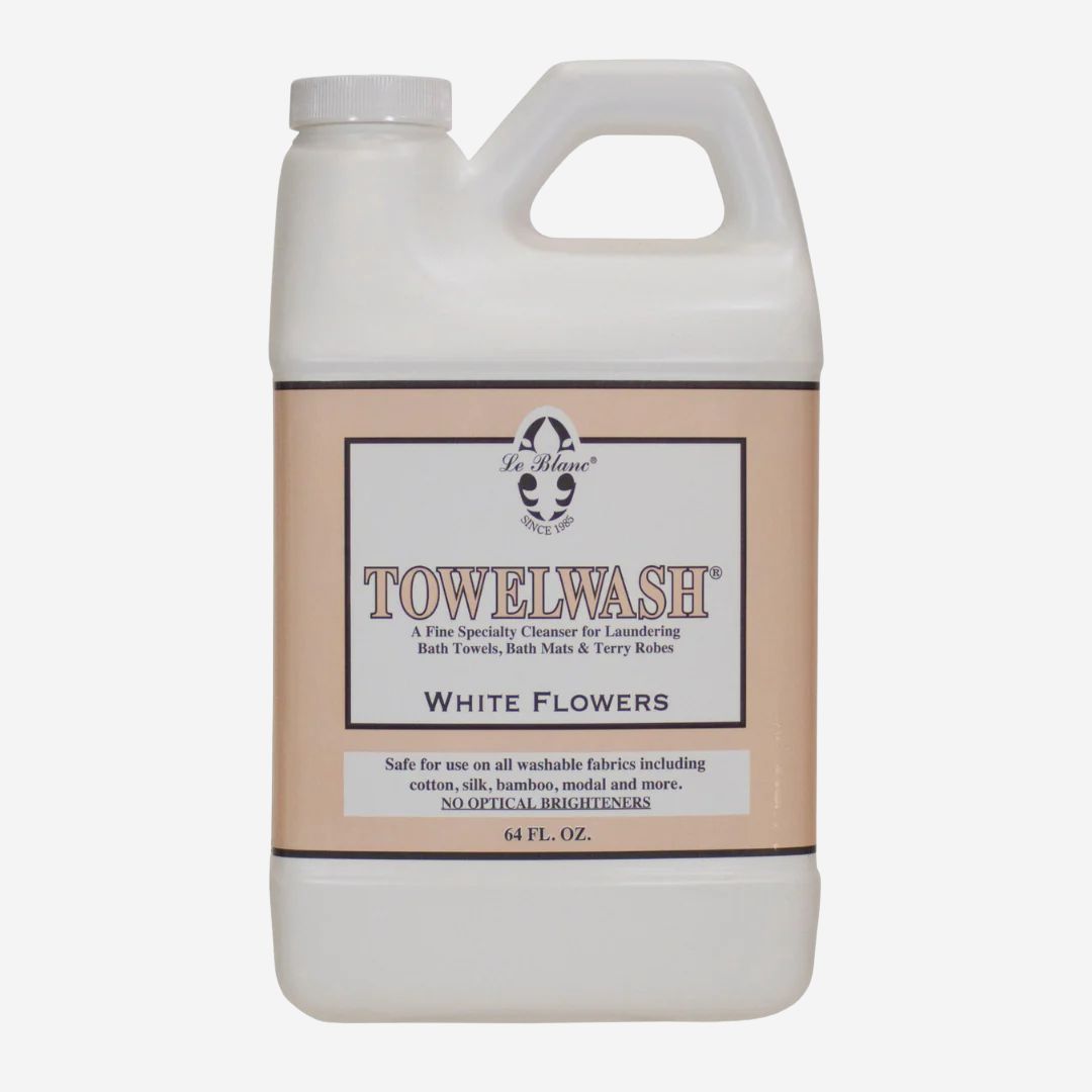 LeBlanc White Flowers Towel Wash