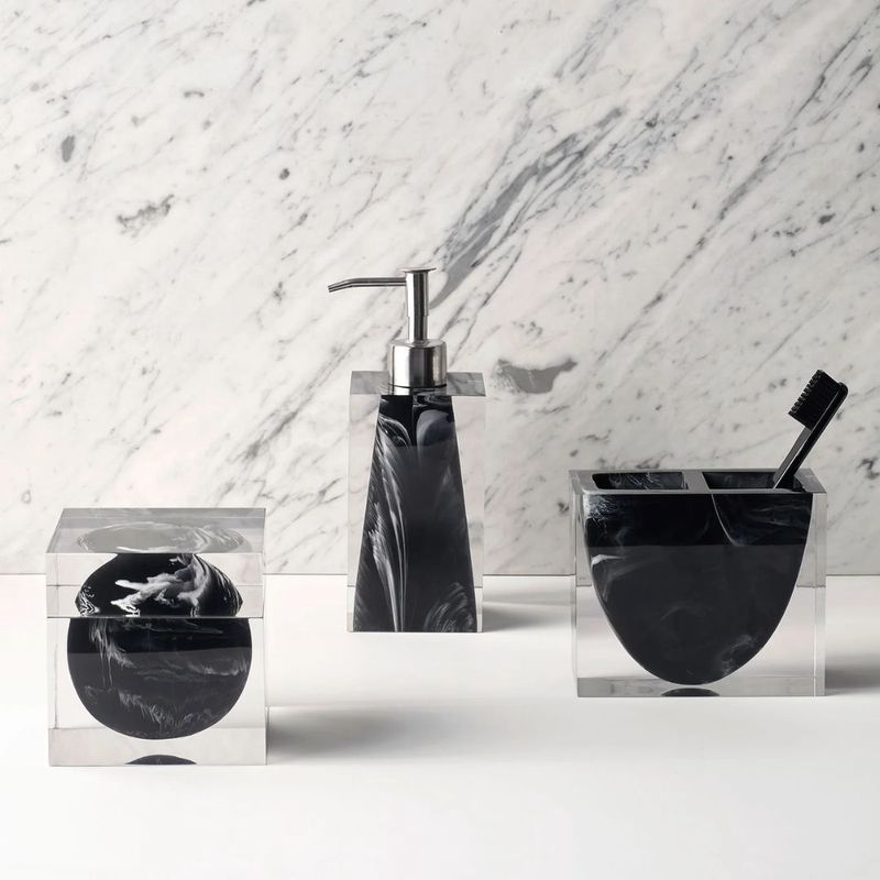 Kassatex Ducale Bath Accessories