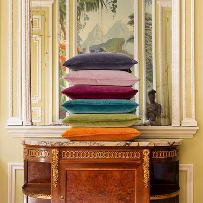 Yves Delorme Divan Decorative Pillow