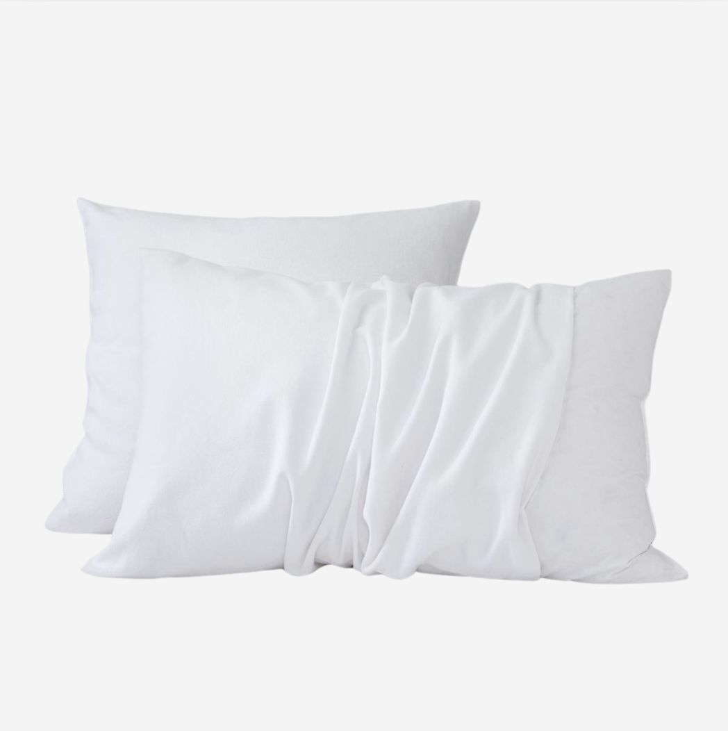 Yves Delorme Pillow Protector, SIZE: Standard 20x28