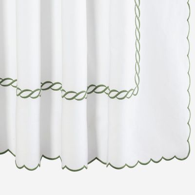 Matouk Classic Chain Scallop Shower Curtain