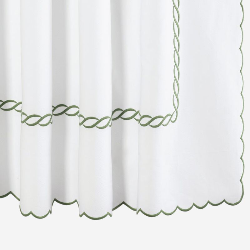 Matouk Classic Chain Scallop Shower Curtain
