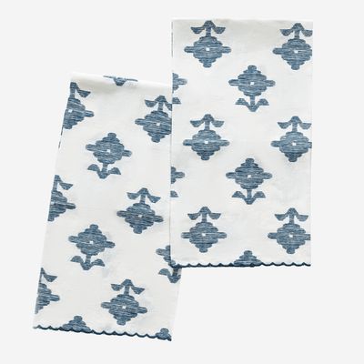 Matouk Rubia Guest Towels