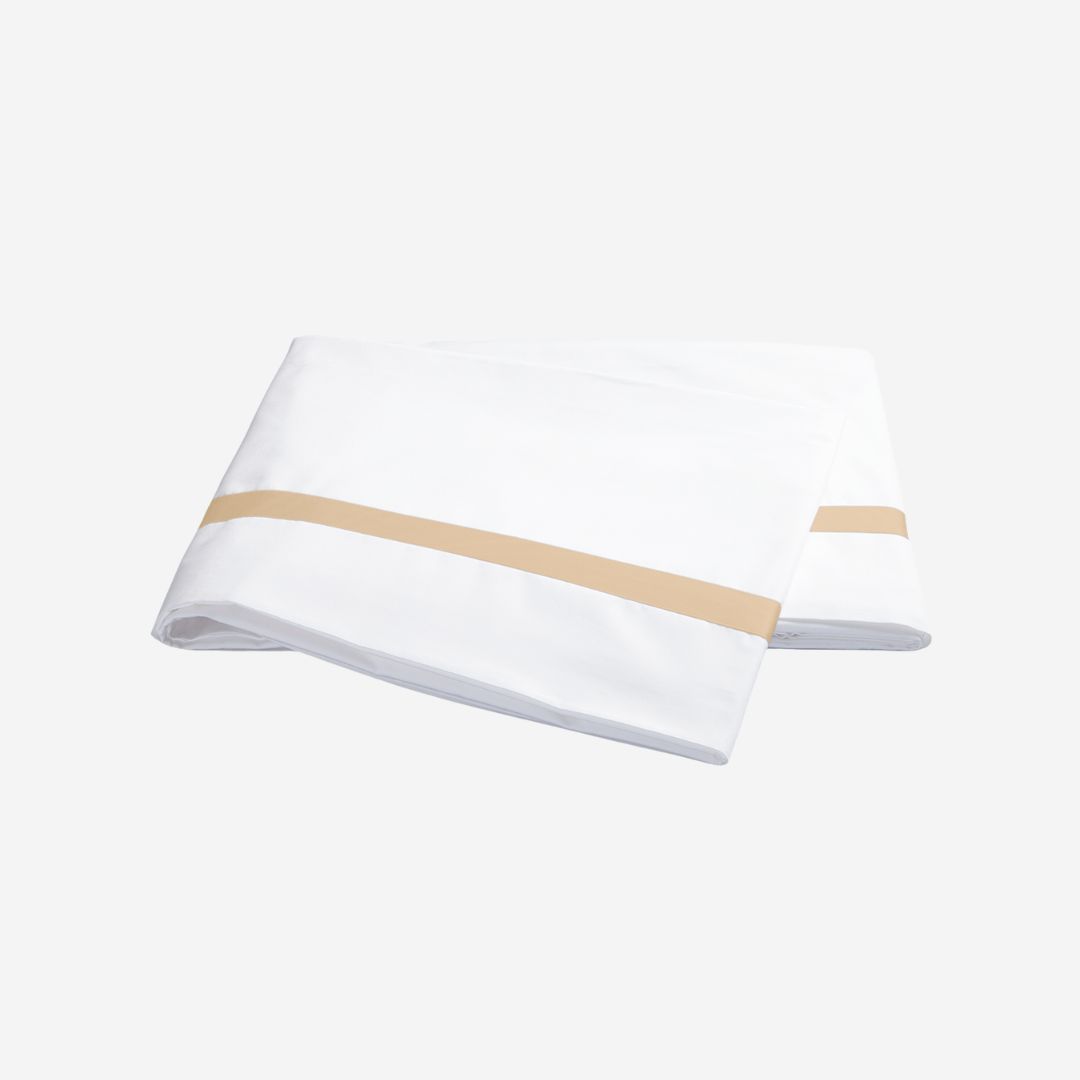 Matouk Lowell Bed Shams—Subtle Neutrals, COLOR: Ambrosia, PRODUCT: FLAT SHEET, SIZE: King 114 x 112