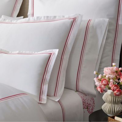 Matouk Amara Triple Pearl Bed Style