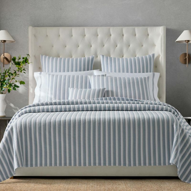 Matouk Apollo Stripe Matelassé Bed Style