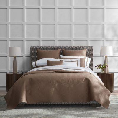 Matouk Basketweave Quilt Bed Style