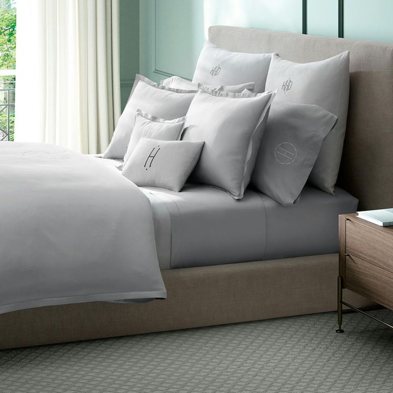 Matouk Talita Satin Stitch Bed Style