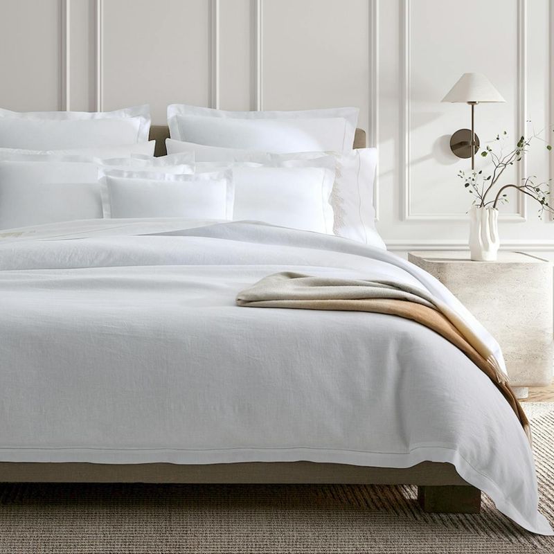 Matouk Roman Hemstitch Bed Style