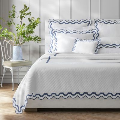 Matouk Mirasol Matelassé Bed Style