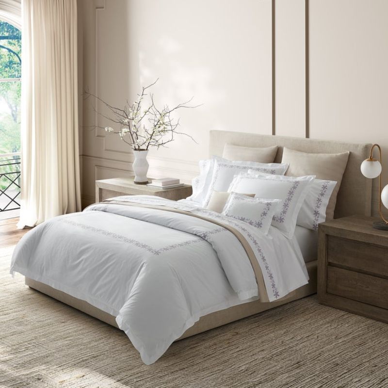 Matouk Callista Bed Style