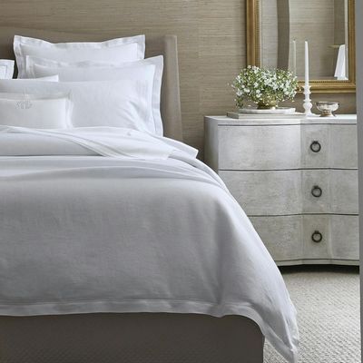 Matouk Grace Bed Style
