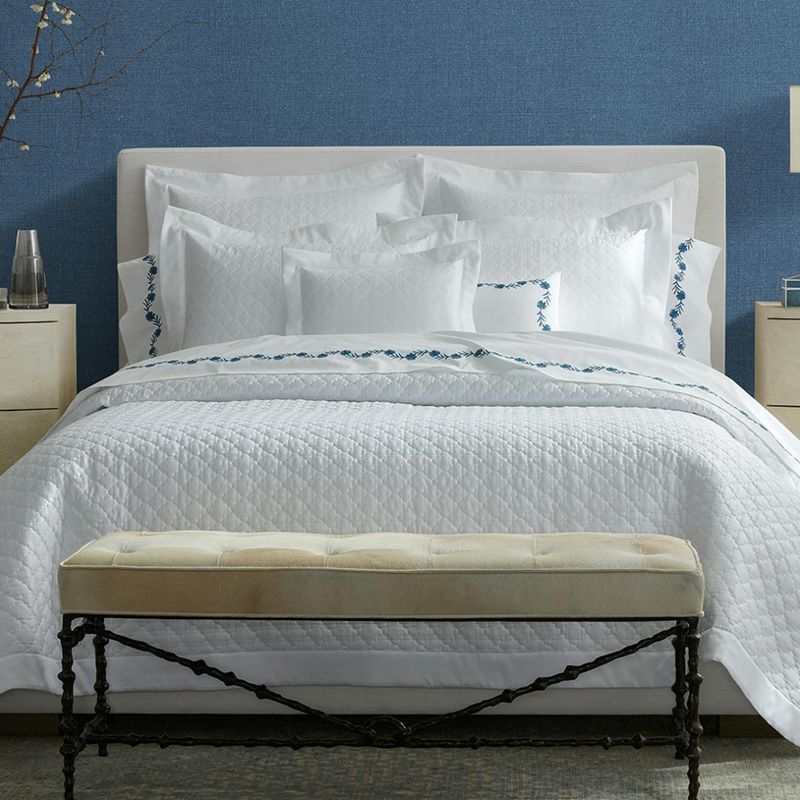 Matouk Daphne Bed Style
