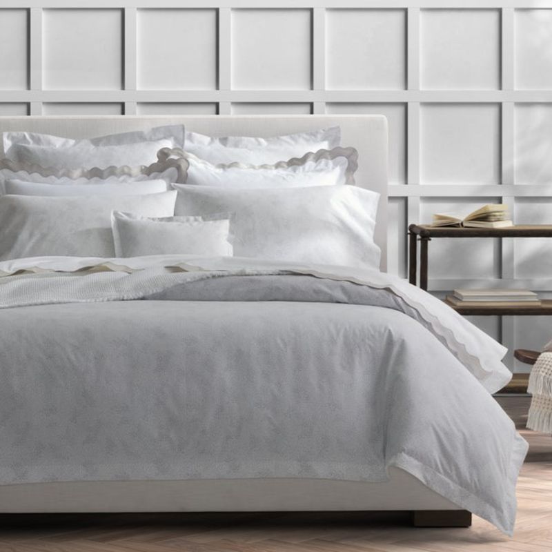 Matouk Nikita Bed Style