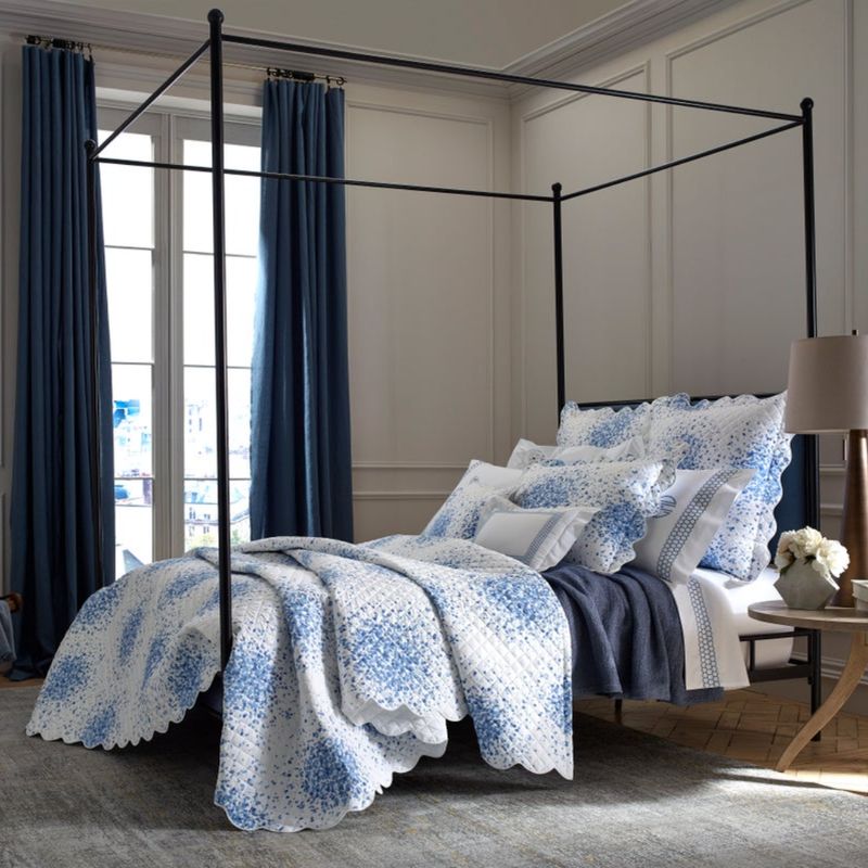 Matouk Poppy Bed Style