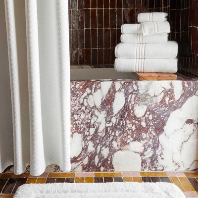 Peacock Alley Tiffany Cloud Bath Rug