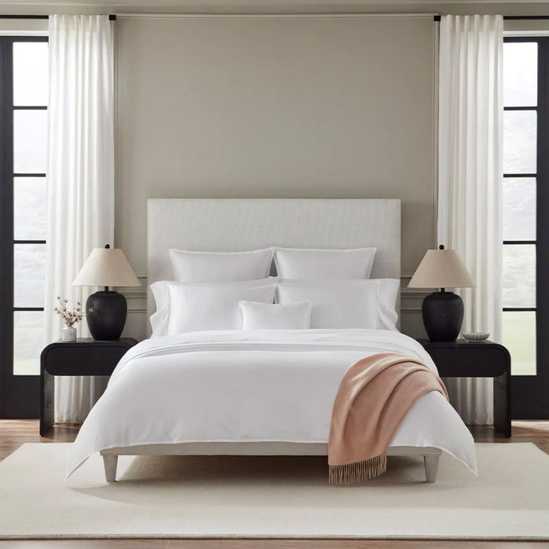 Sferra Giza 45 Corto Sateen Bed Style