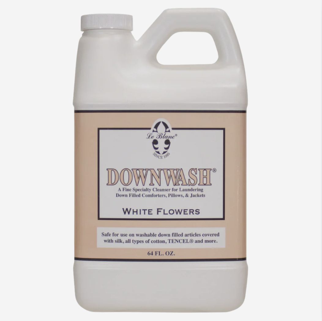 LeBlanc White Flowers Downwash