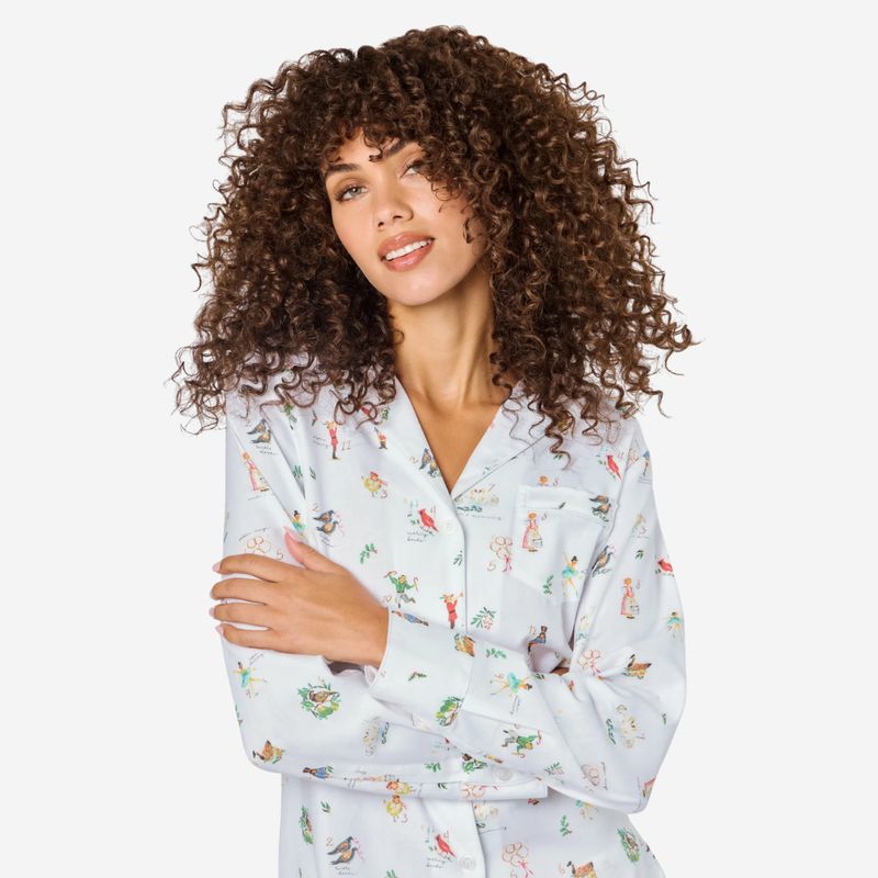 Petite Plume Women&#39;s Holiday Twill Pajama Set