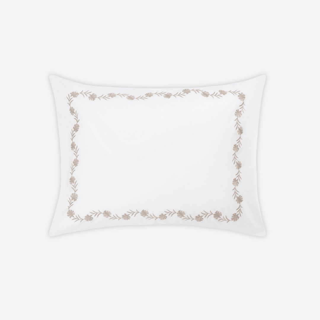 Matouk Daphne Bed Style, COLOR: Dune, PRODUCT: Sham—Standard