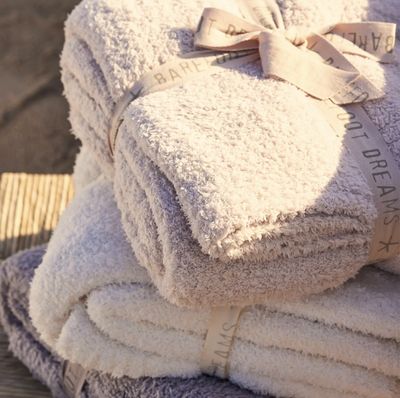 Barefoot Dreams CozyChic Throw