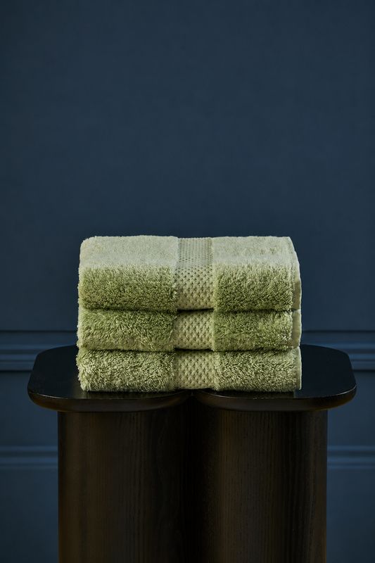 Yves Delorme Etoile Bath Towels