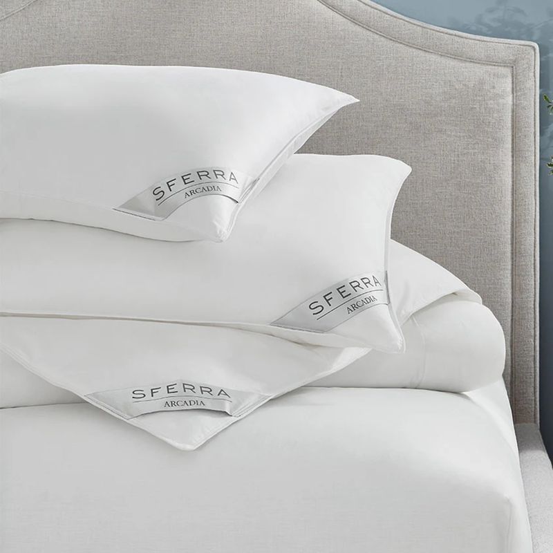 Sferra Arcadia Pillow Down Alternative