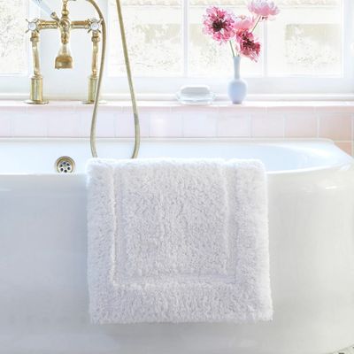 Peacock Alley Tiffany Cloud Bath Rug