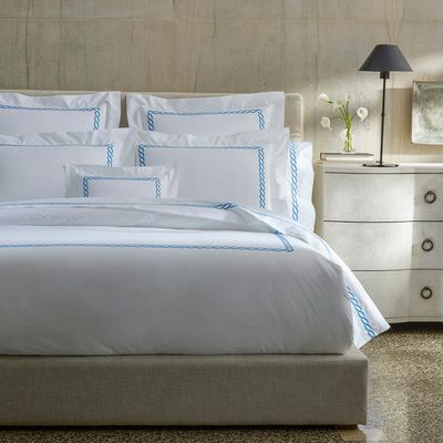 Matouk Classic Chain Bed Style