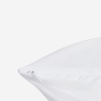 Matouk Pillow Protector