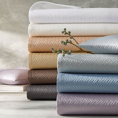 Matouk Basketweave Quilt Bed Style