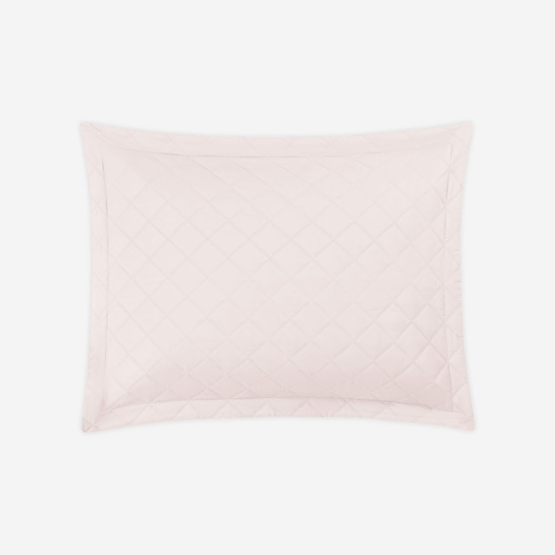 Matouk Milano Quilt Bed Style, COLOR: Blush, PRODUCT: Quilted Sham—Standard
