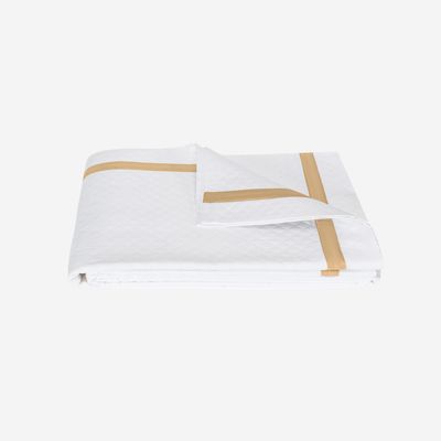 Matouk Lowell Matelassé Bed Style