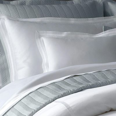 Matouk Grace Bed Style